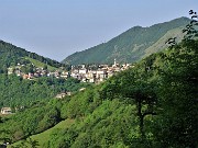 11 Dal sent. 537  zoom sul centro di Selvino